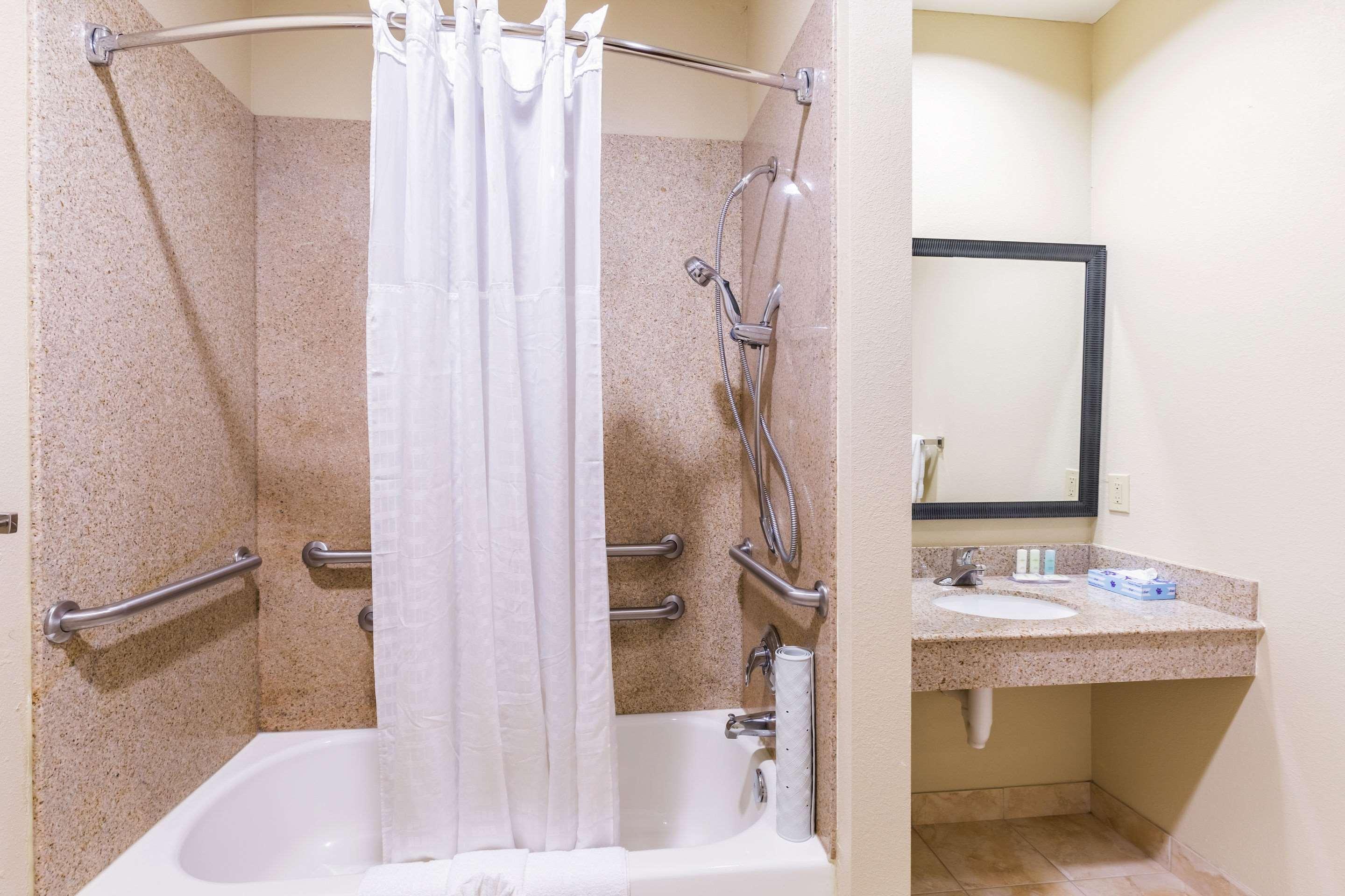 Comfort Suites Beaumont I-10 Zewnętrze zdjęcie