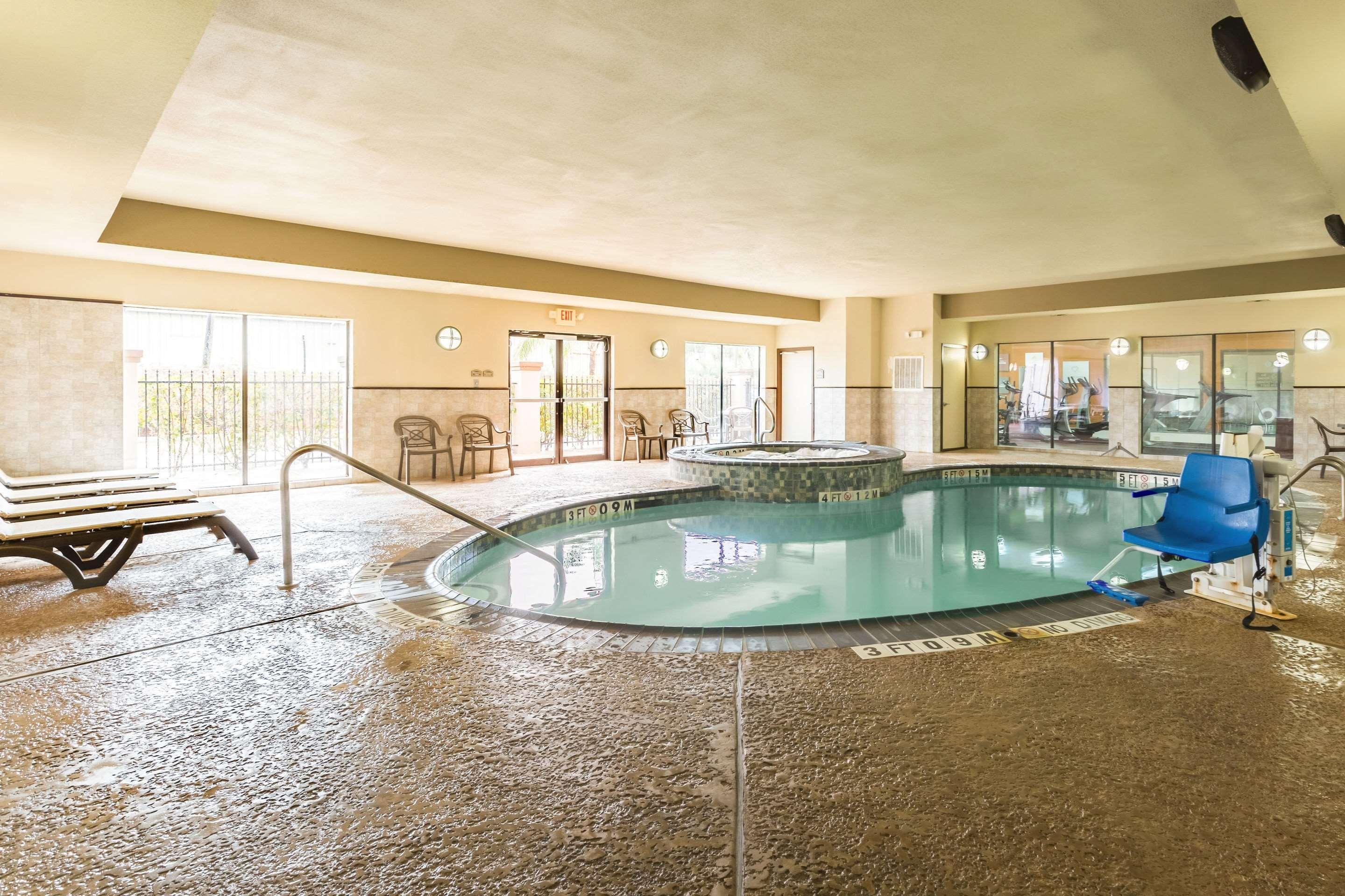 Comfort Suites Beaumont I-10 Zewnętrze zdjęcie