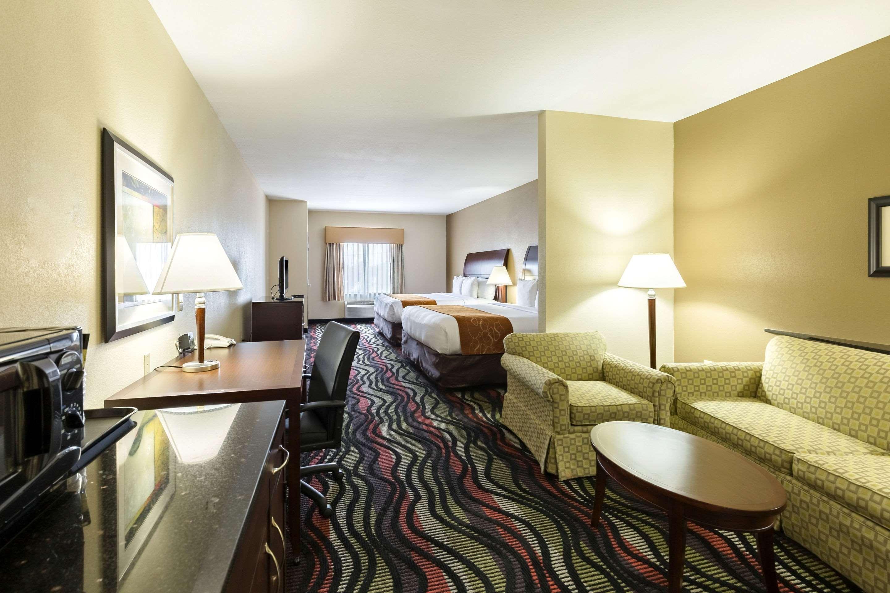 Comfort Suites Beaumont I-10 Zewnętrze zdjęcie