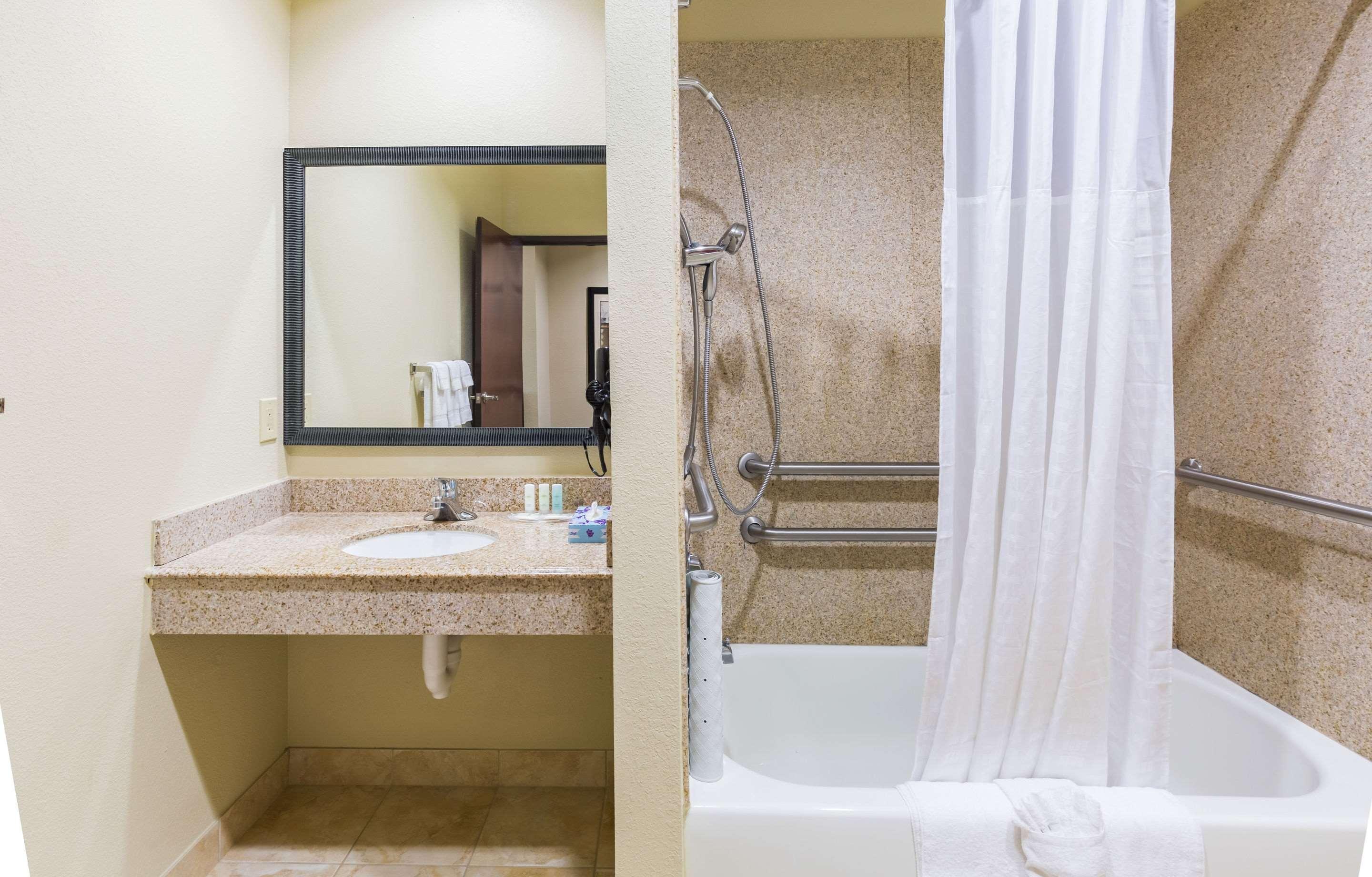 Comfort Suites Beaumont I-10 Zewnętrze zdjęcie