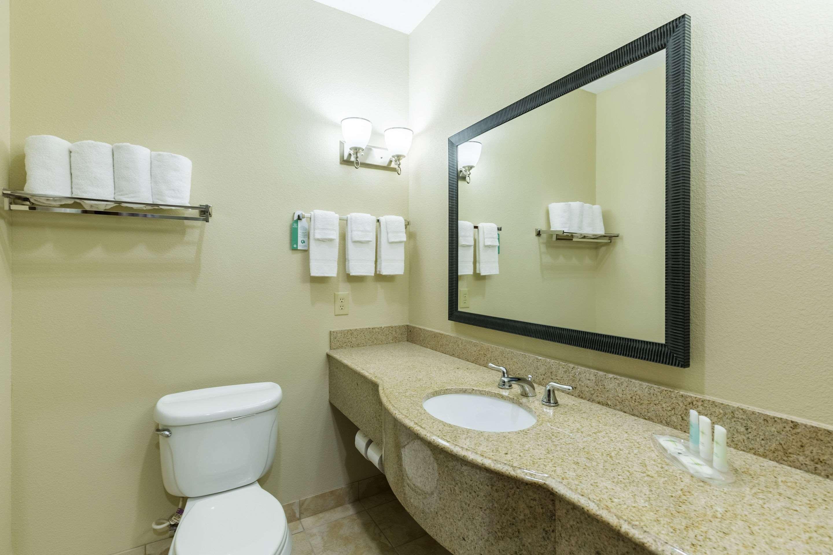 Comfort Suites Beaumont I-10 Zewnętrze zdjęcie